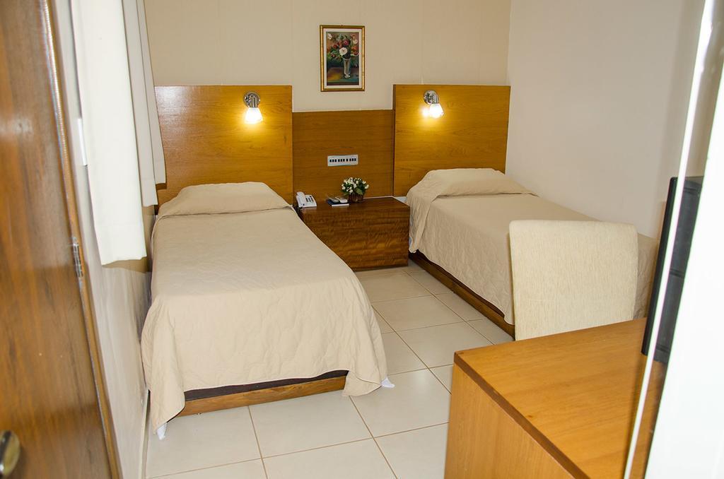 Hotel Rancho Verde Barreiras  Room photo